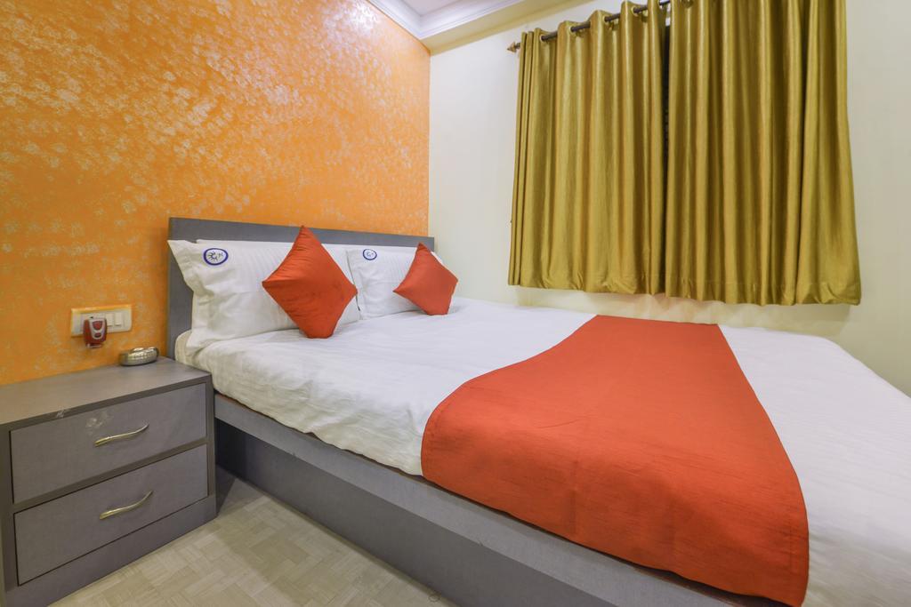 Golden Heaven Hotel Καλκούτα Δωμάτιο φωτογραφία